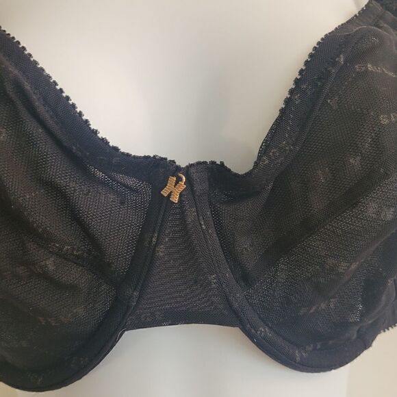 Savage ×Fenty black bra and panties - Picture 4 of 8